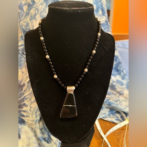 Napier Black and 925 Mexican Pendant silver toned beads and accents - Picture 2 of 9